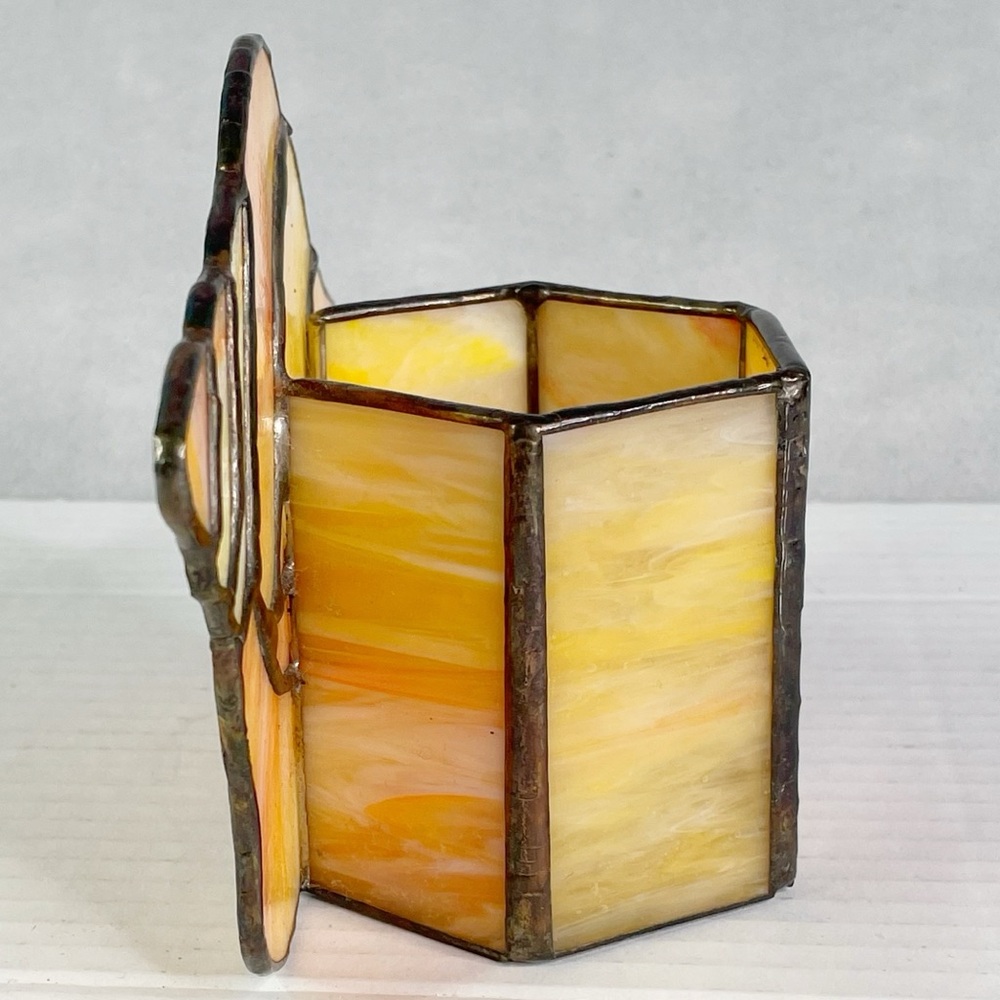 Vintage Stained Glass Candle Votive Holder Conch Seashell Tiffany Style Beachy - Picture 3 of 8